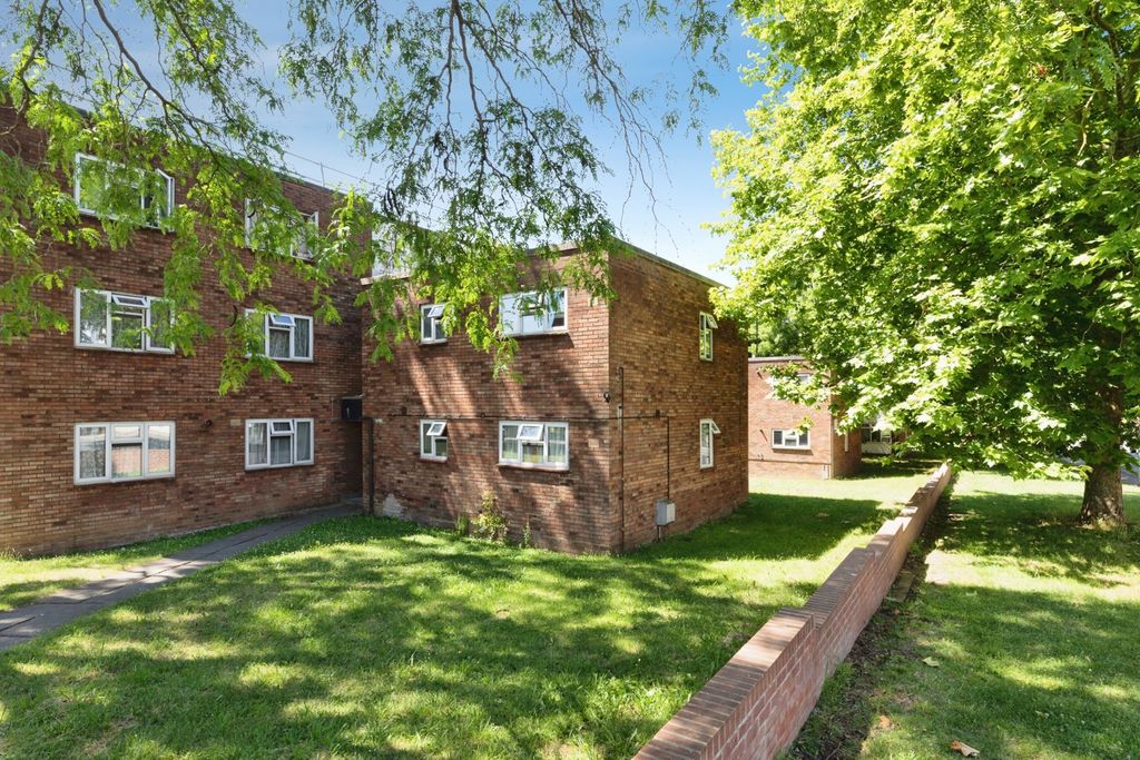 Property photo 1 of 12 Pbox-Img.Jpg