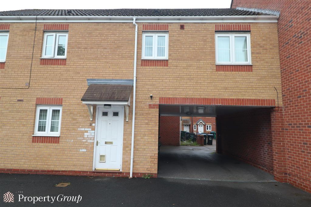Property photo 1 of 10 21 Cobb Close.Png