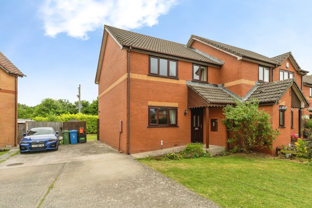 Property photo 1 of 14