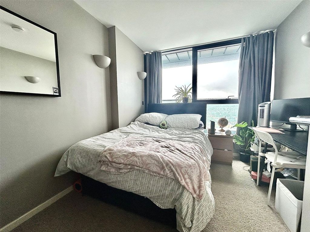 Property photo 1 of 7 Picture No. 06
