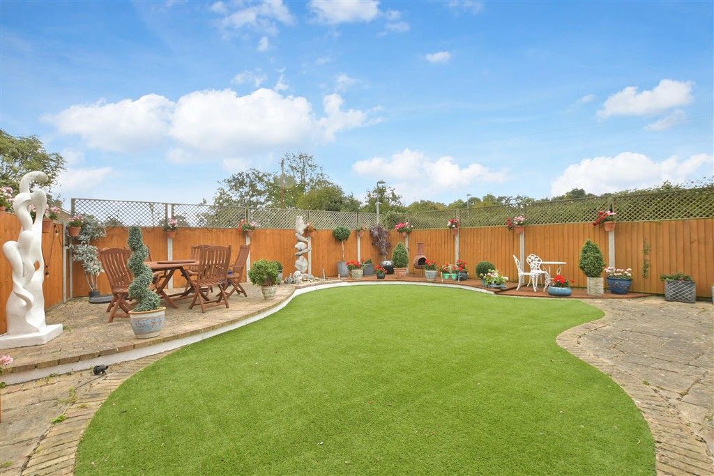 Property photo 2 of 18 Rear Garden