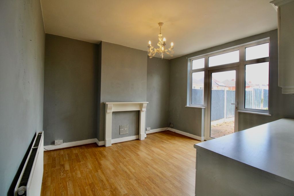 Property photo 3 of 9 Bl Reception Room 2