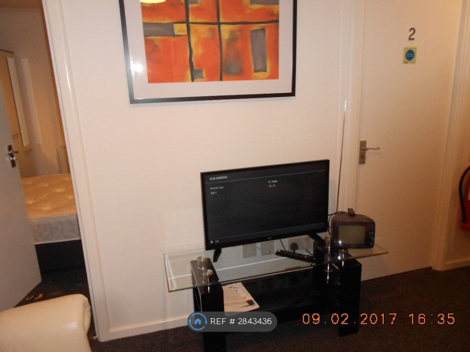 Property photo 3 of 3