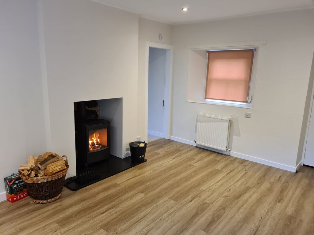 Property photo 2 of 12 Photo 2