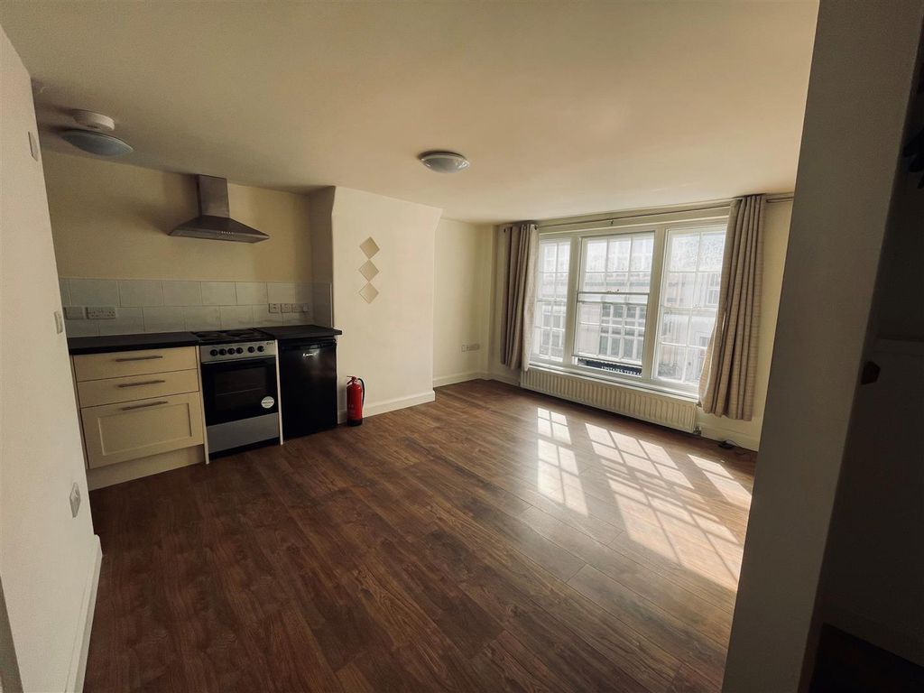 Property photo 1 of 6 51Bhs1.Jpg