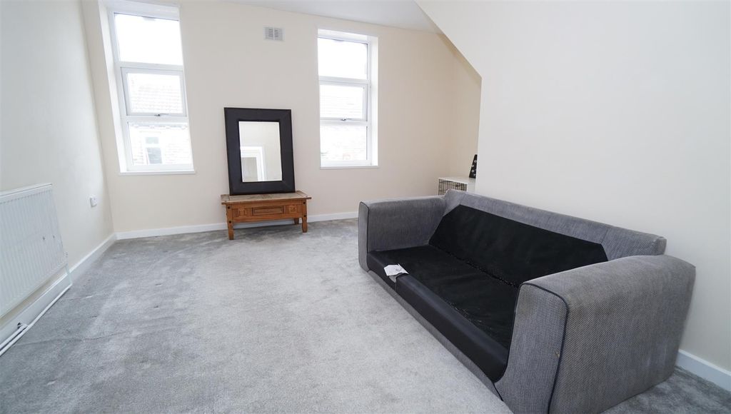 Property photo 2 of 7 Dsc01057.Jpg