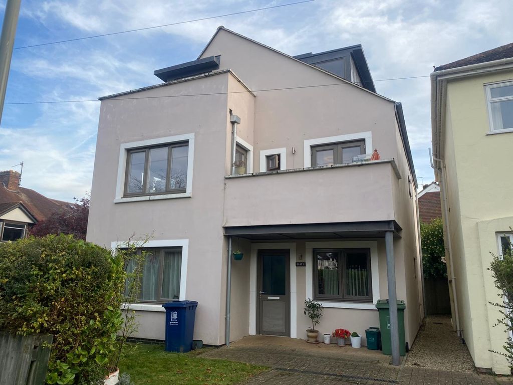 Property photo 1 of 10 External