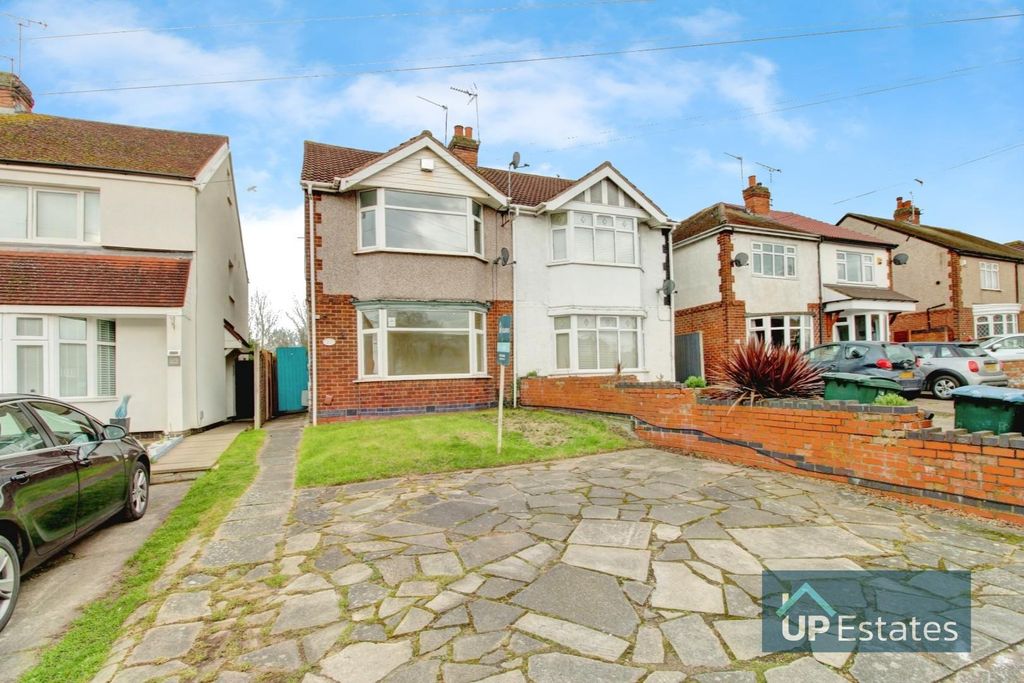Property photo 1 of 27