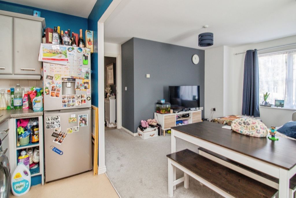 Property photo 2 of 14 Pbox-Img.Jpg