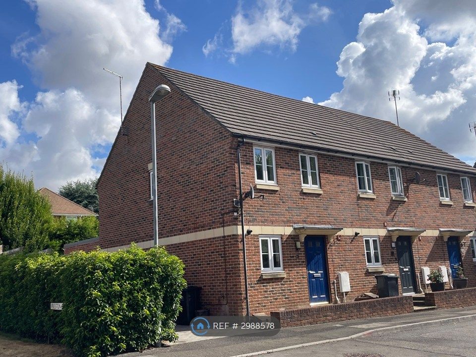 Property photo 2 of 26