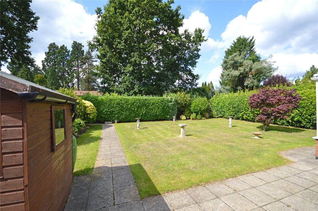 Property photo 2 of 16 Photo 6
