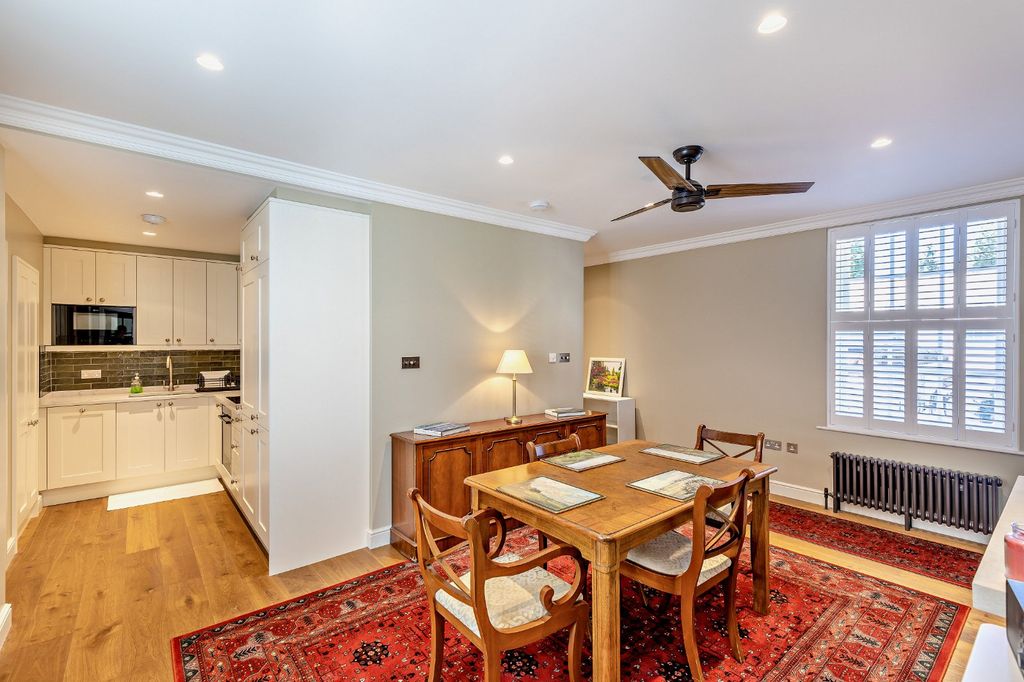 Property photo 2 of 16 Dining Room