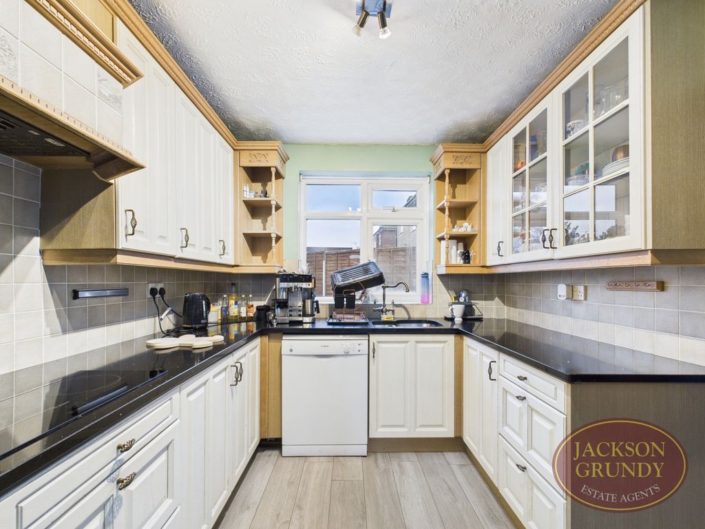 Property photo 3 of 13 The Scarplands