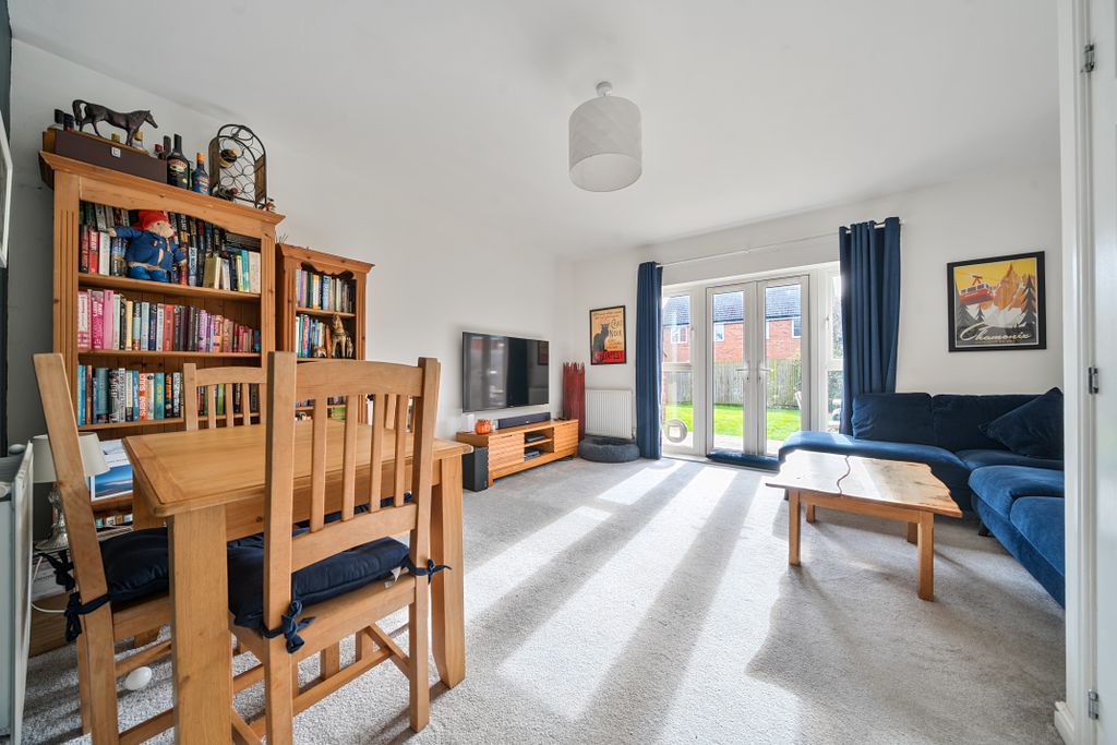 Property photo 3 of 14