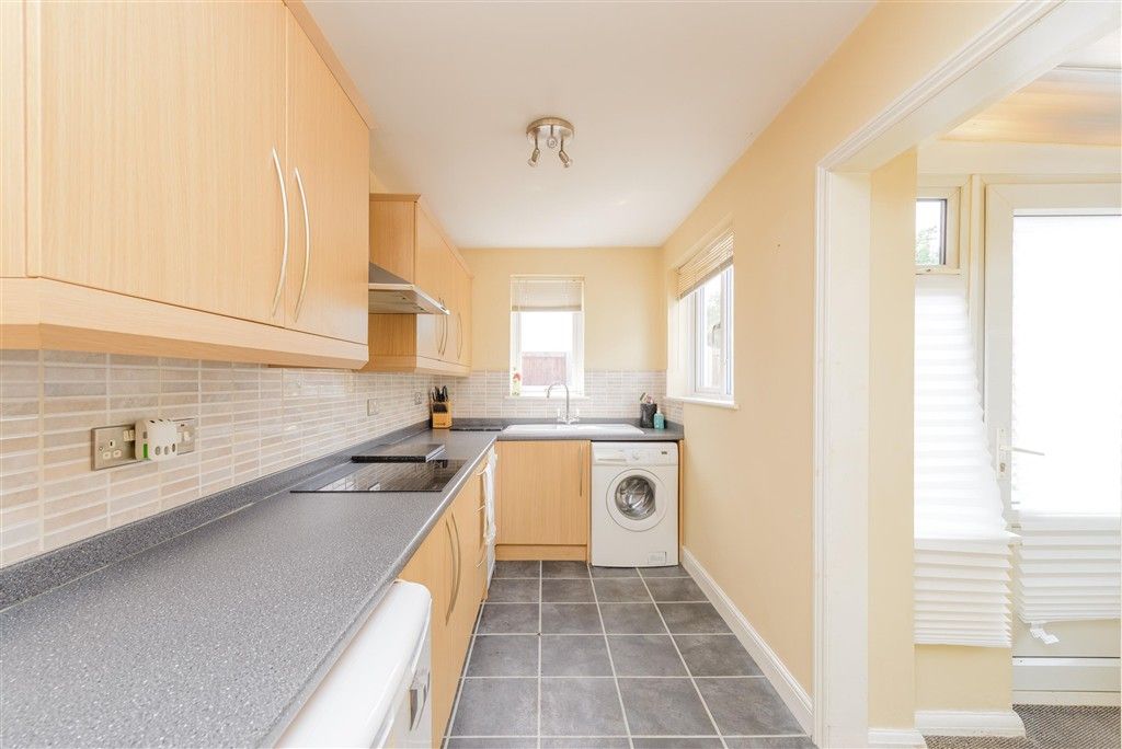 Property photo 2 of 13 Kitchen