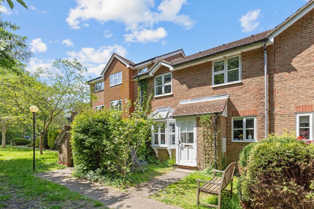 Property photo 1 of 10 4416581