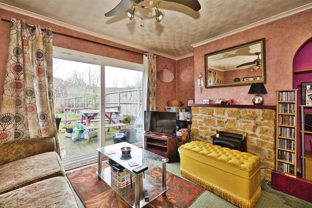 Property photo 2 of 13