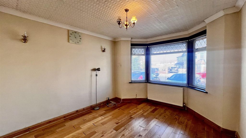 Property photo 3 of 16 Reception Room