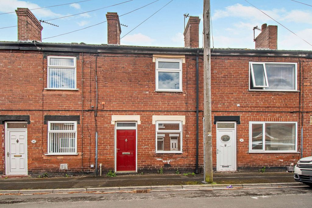 Property photo 1 of 15