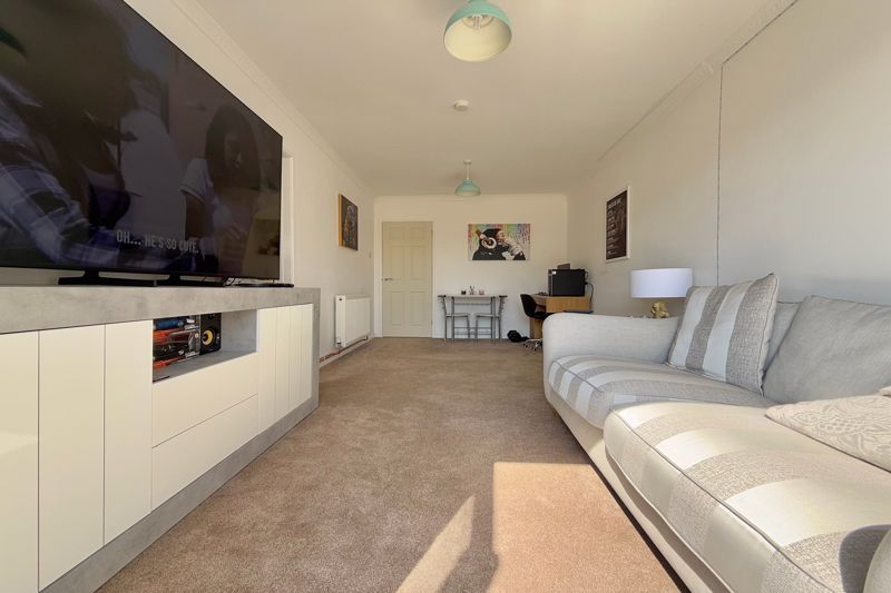 Property photo 3 of 10 Living Room