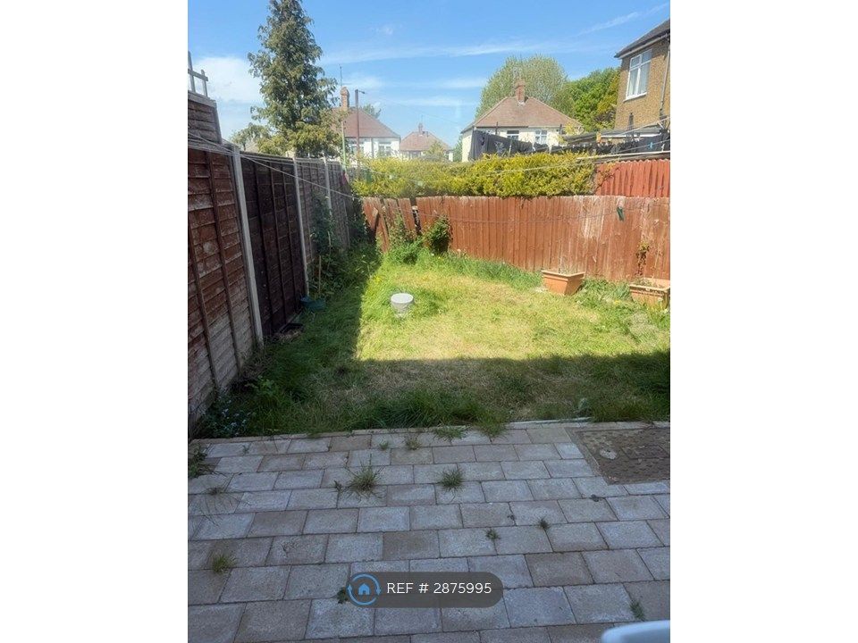 Property photo 3 of 11