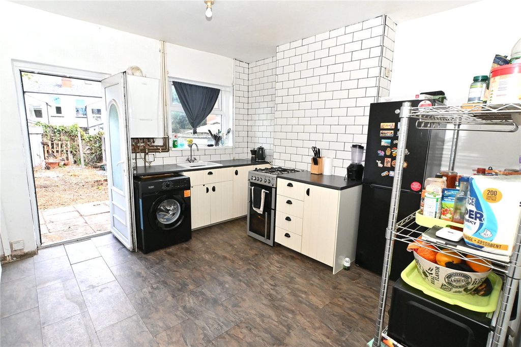 Property photo 3 of 10 Picture No. 07