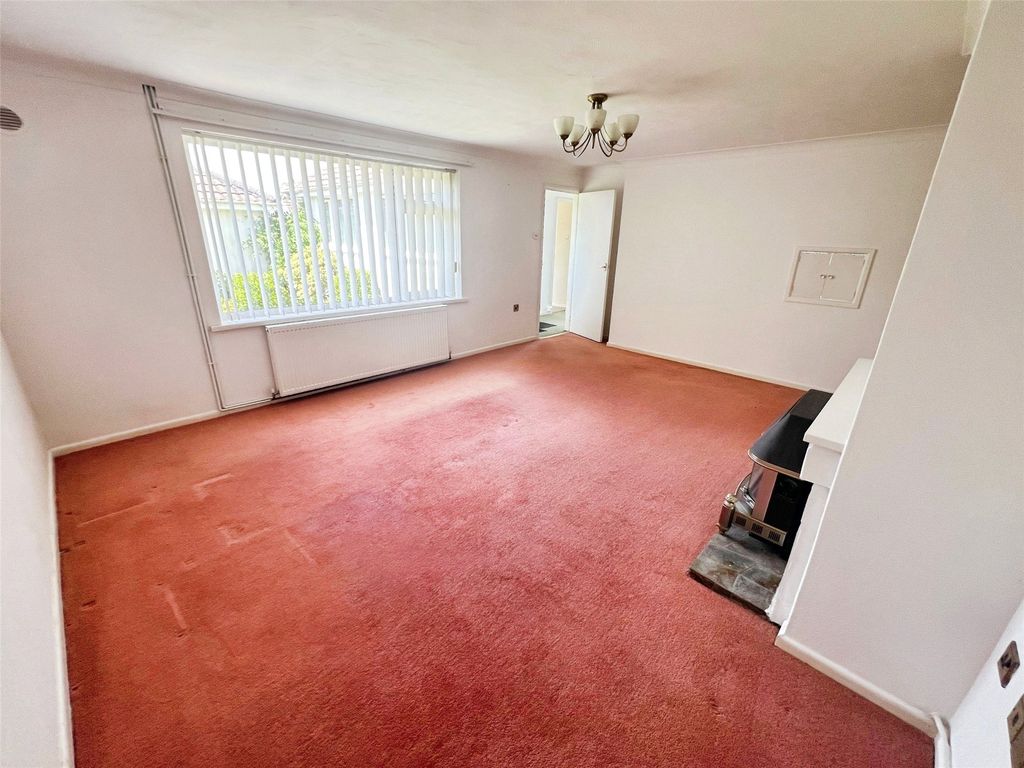 Property photo 3 of 15 Picture No. 14