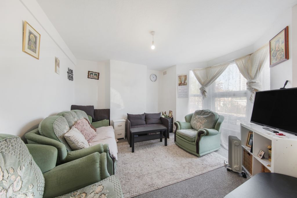 Property photo 3 of 15 52 Brewery Road - Kv54Wsnskwhmfzpvcouz