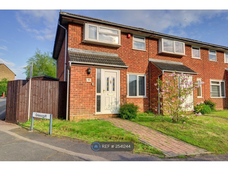 Property photo 2 of 35