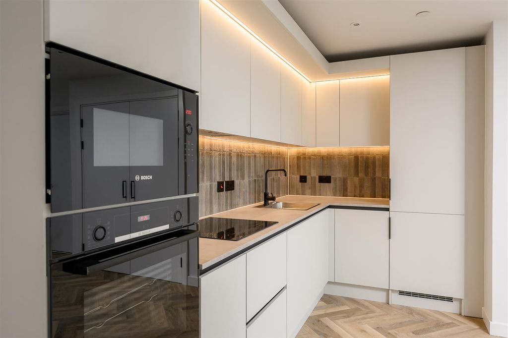 Property photo 2 of 15 Cocoa 2-12.Jpg