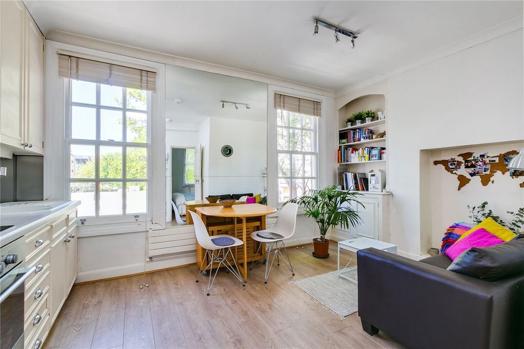 Property photo 2 of 5