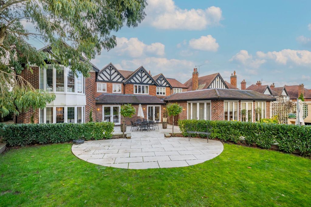 Property photo 1 of 43 Rear Garden