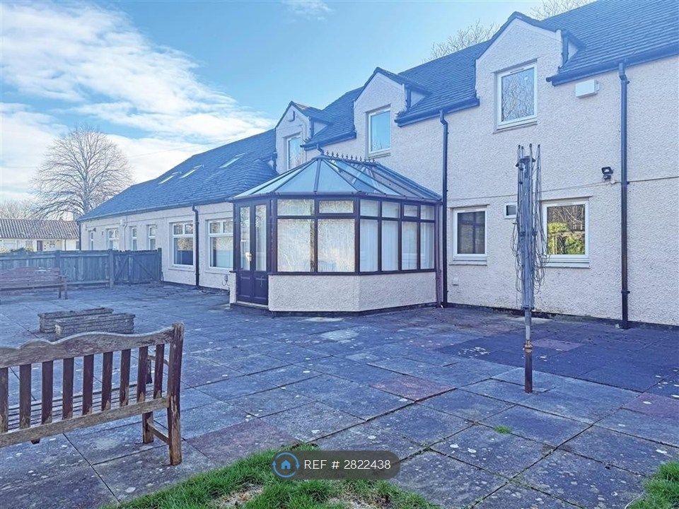 Property photo 2 of 3