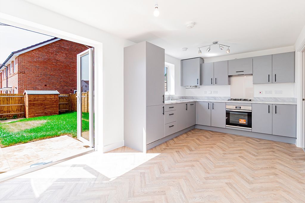 Property photo 3 of 12 Photo