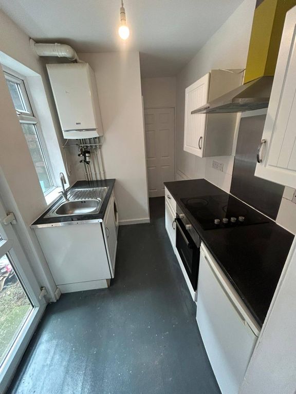 Property photo 2 of 7 Gallery