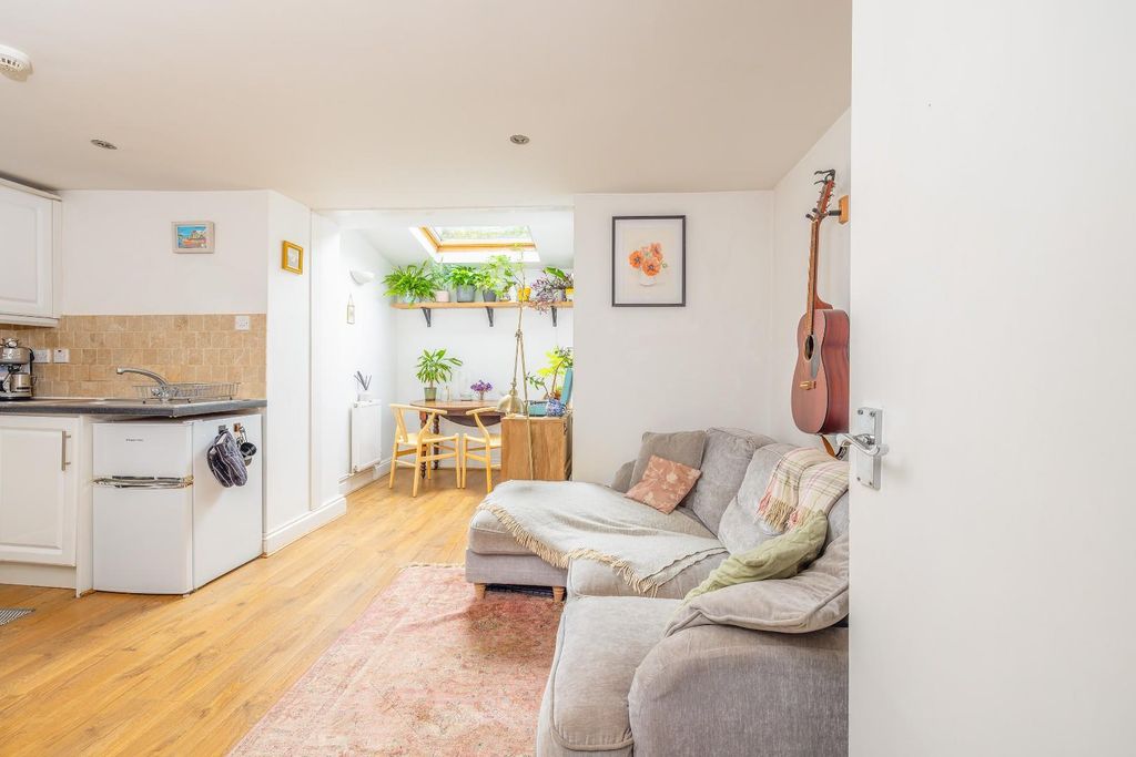 Property photo 3 of 15 014A9676_1.Jpg