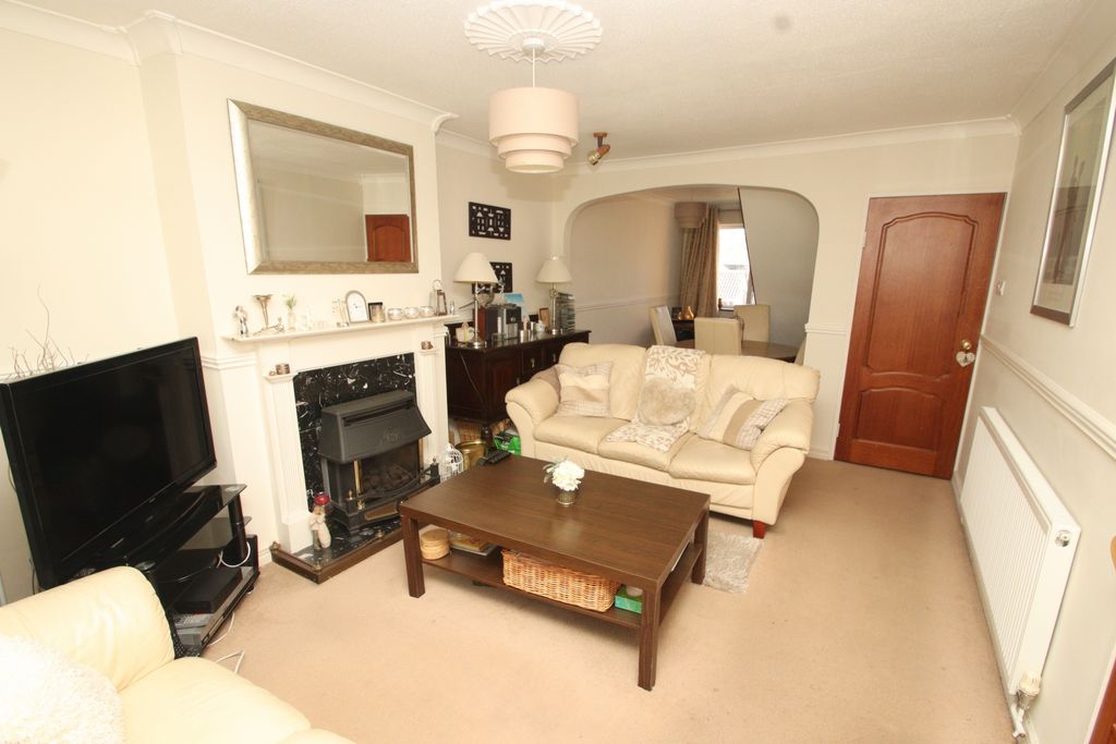 Property photo 3 of 19 Photo 13