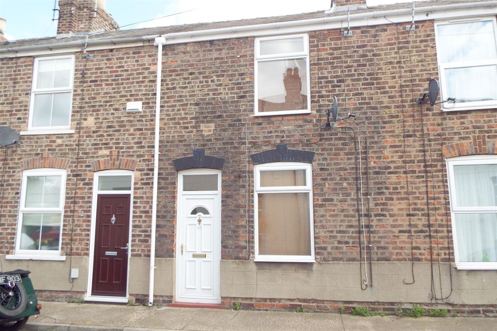 Property photo 1 of 10 Front.Jpg