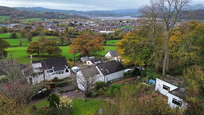 Property photo 2 of 42 Photo 4