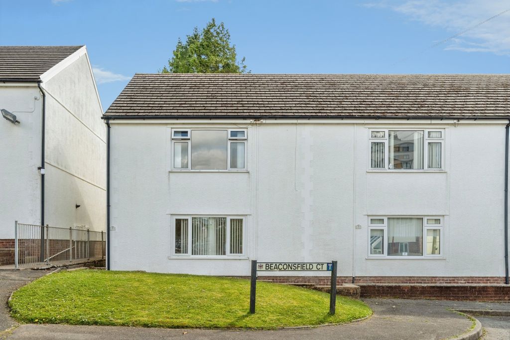 Property photo 1 of 17 Pbox-Img.Jpg