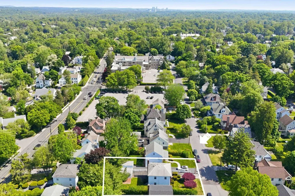 Property photo 2 of 23 <Alttext/>