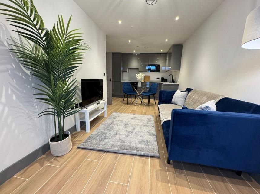 Property photo 2 of 13