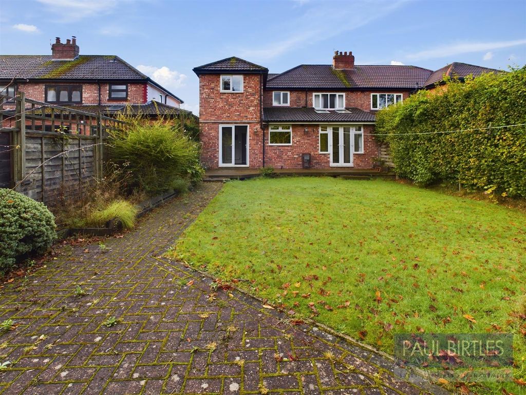 Property photo 2 of 27 Cam04378G0-Pr0011-Still003.Jpg