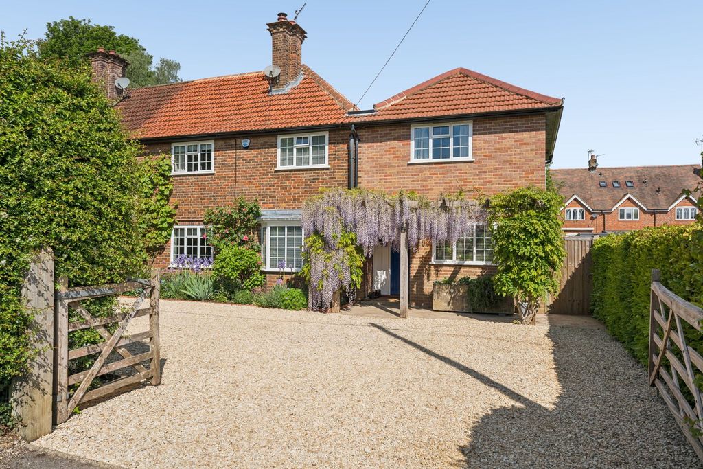 Property photo 1 of 36