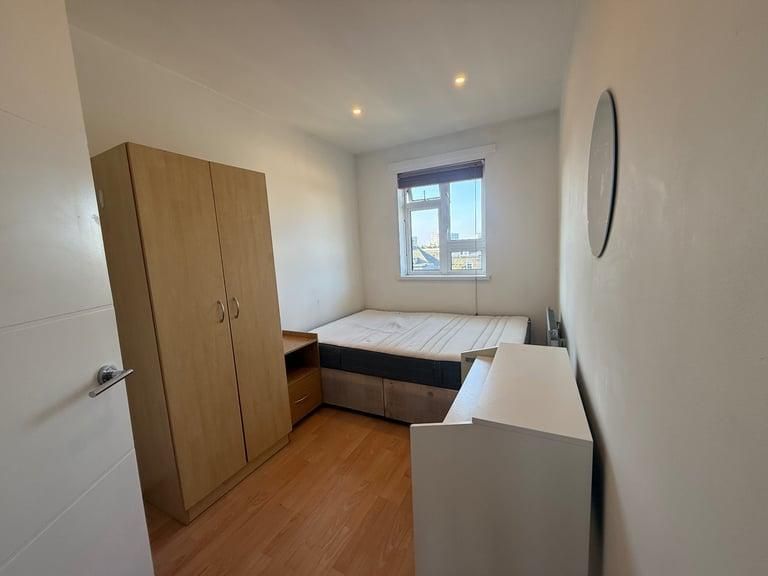 Property photo 3 of 8 Photo 3