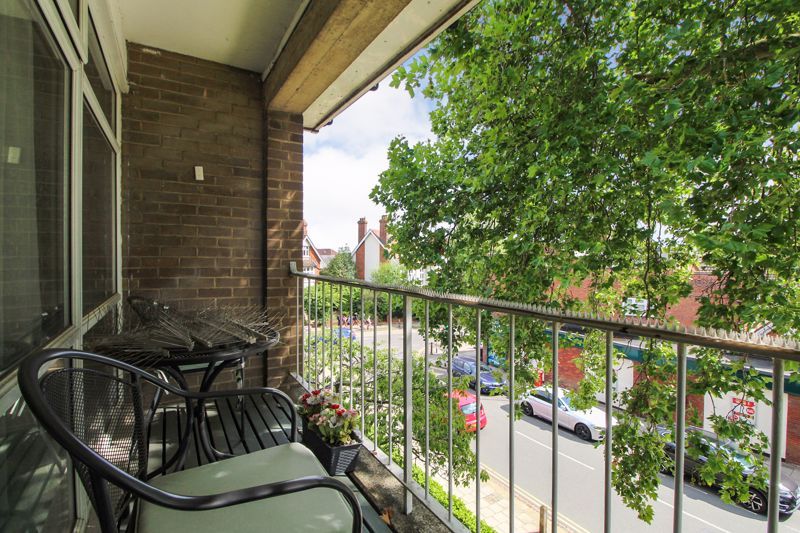 Property photo 2 of 10 Balcony