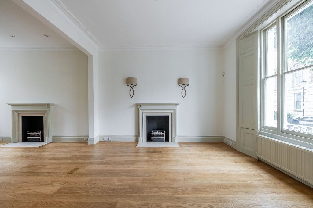 Property photo 3 of 17 Reception Room
