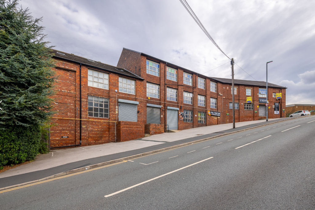 Property photo 1 of 5