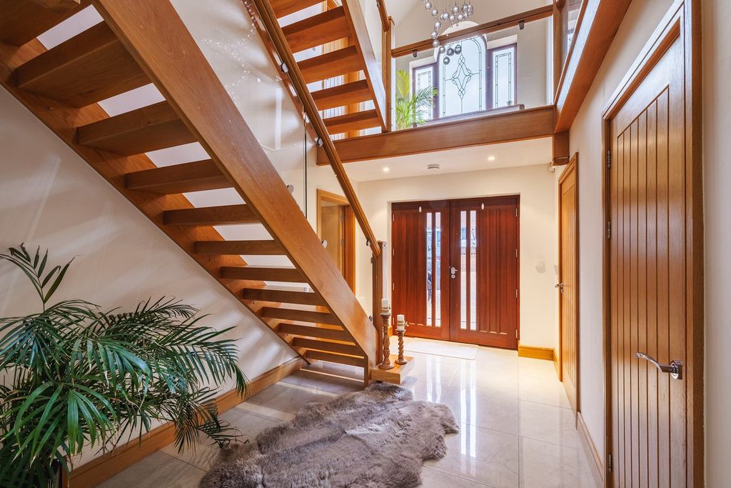 Additional image 9 of 6 bed detached house for saleAber Llwchwr, Llangennech SA14