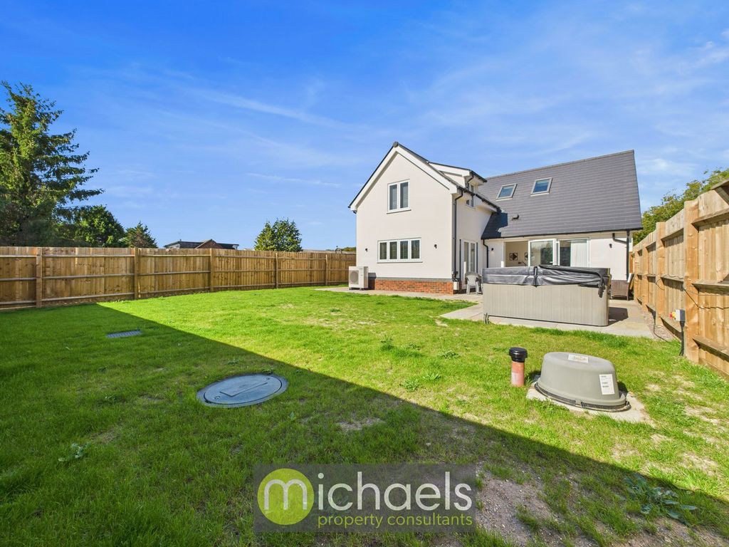 Property photo 3 of 22